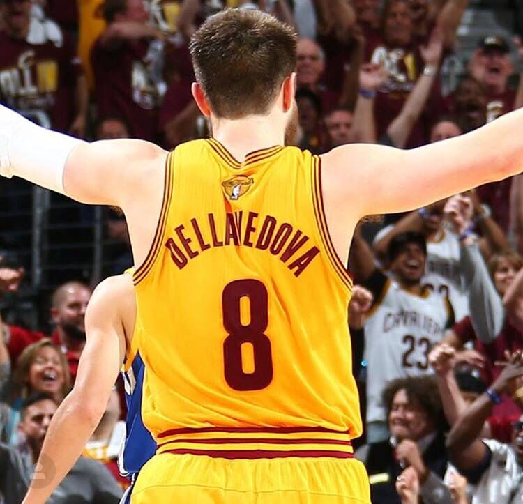 九游体育中国官方网站关于Scout迎来五赛季高光表现，雄鹿球迷沸腾！的信息