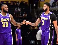 九游体育APP下载 詹姆斯失误原因 