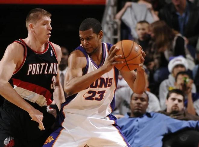 九游体育中国官方网站-孟菲斯灰熊队